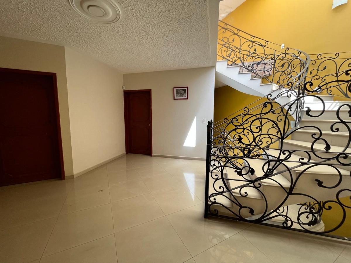 Beautiful Private House In The Downtown With 3 Floors Villa Tepatitlan de Morelos Exterior photo